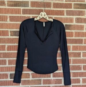 FREE PEOPLE Logan Layering Top / Black